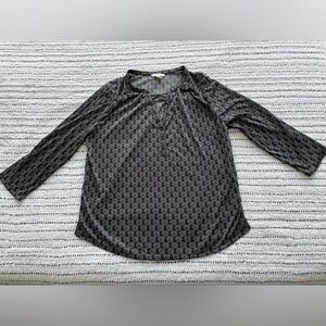 H&M Geometric V neck 3/4 sleeve Black & Grey, lightweight